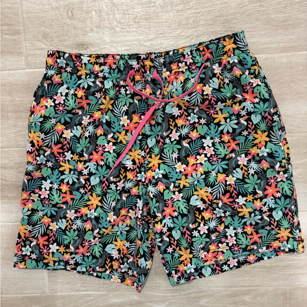 Chubbies Parrot Floral Men’s 7 inch Swimsuit